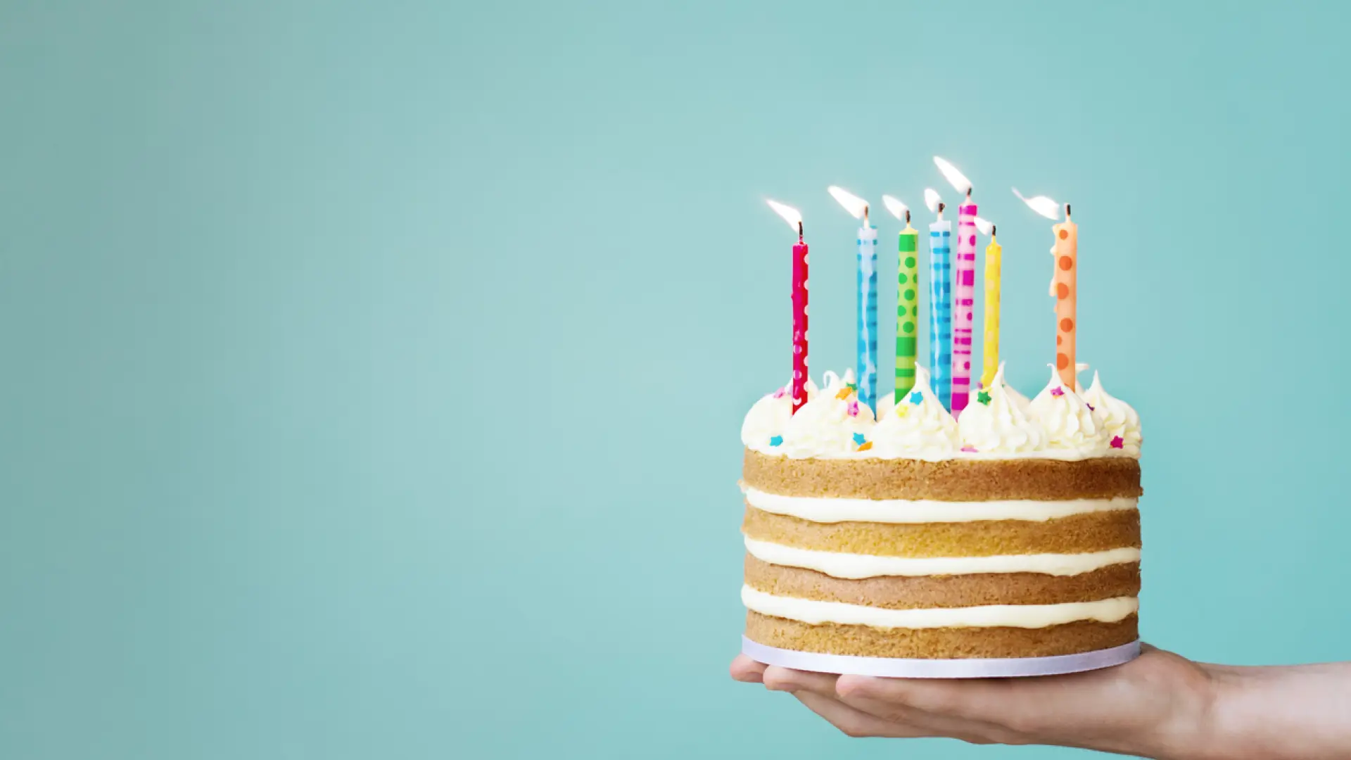 Una trabajadora demanda a sus compañeros por racismo porque no le prepararon una fiesta de cumpleaños