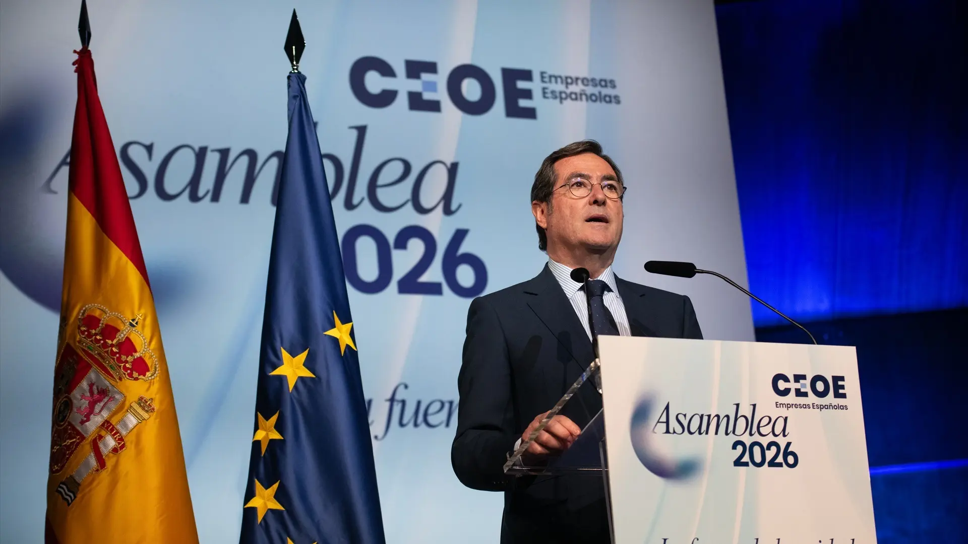 Garamendi advierte sobre la "deriva institucional" en España y urge a "levantar las alfombras"