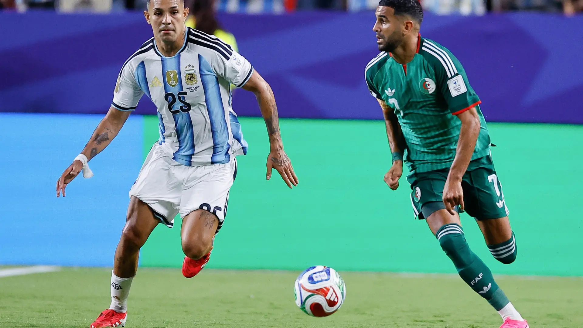 De juntar cartones con su familia a jugar un Mundial con Argentina: la historia del debutante Medina