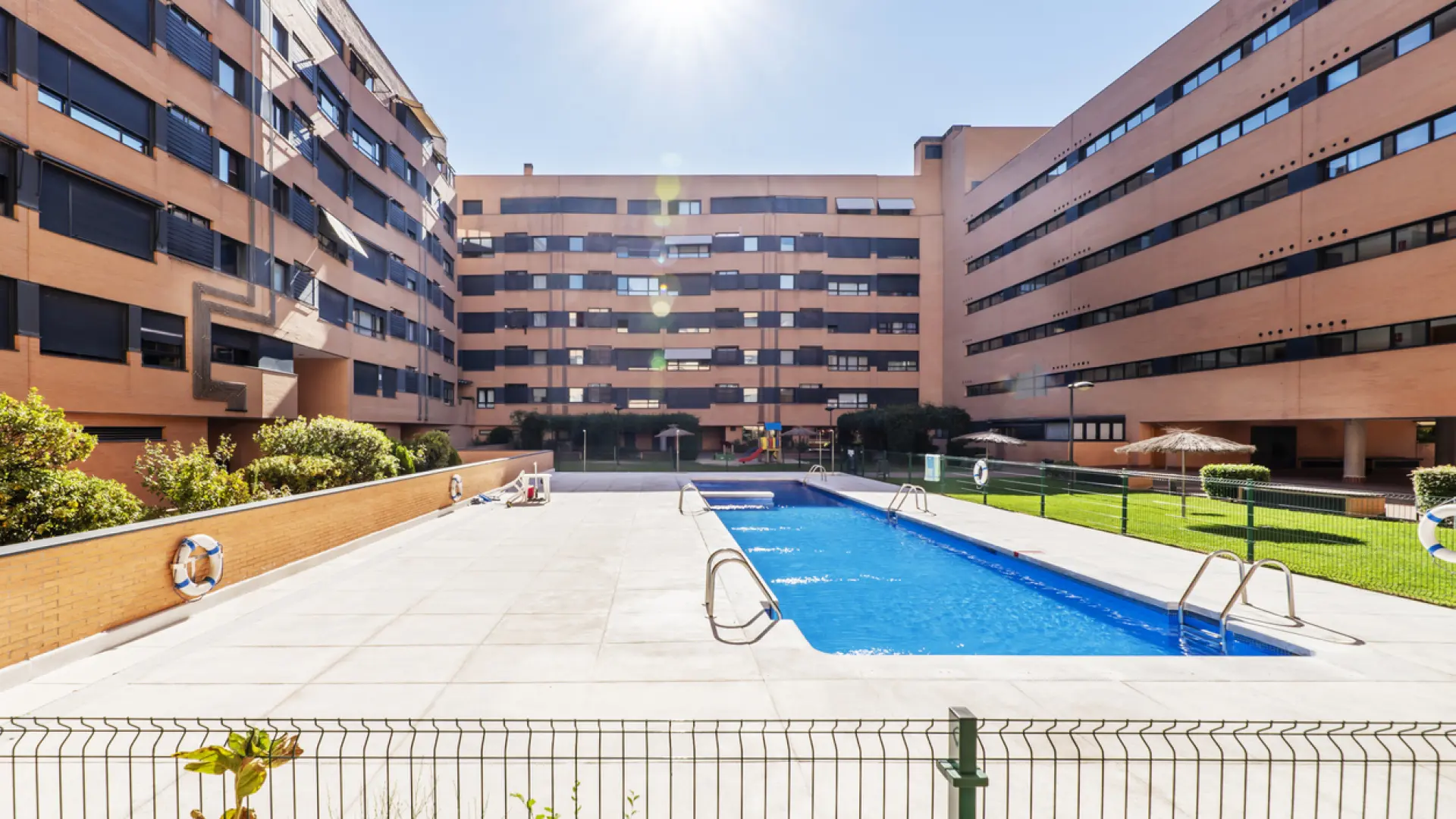 Los barrios más deseados para el verano: concentran el mayor número de viviendas con piscina
