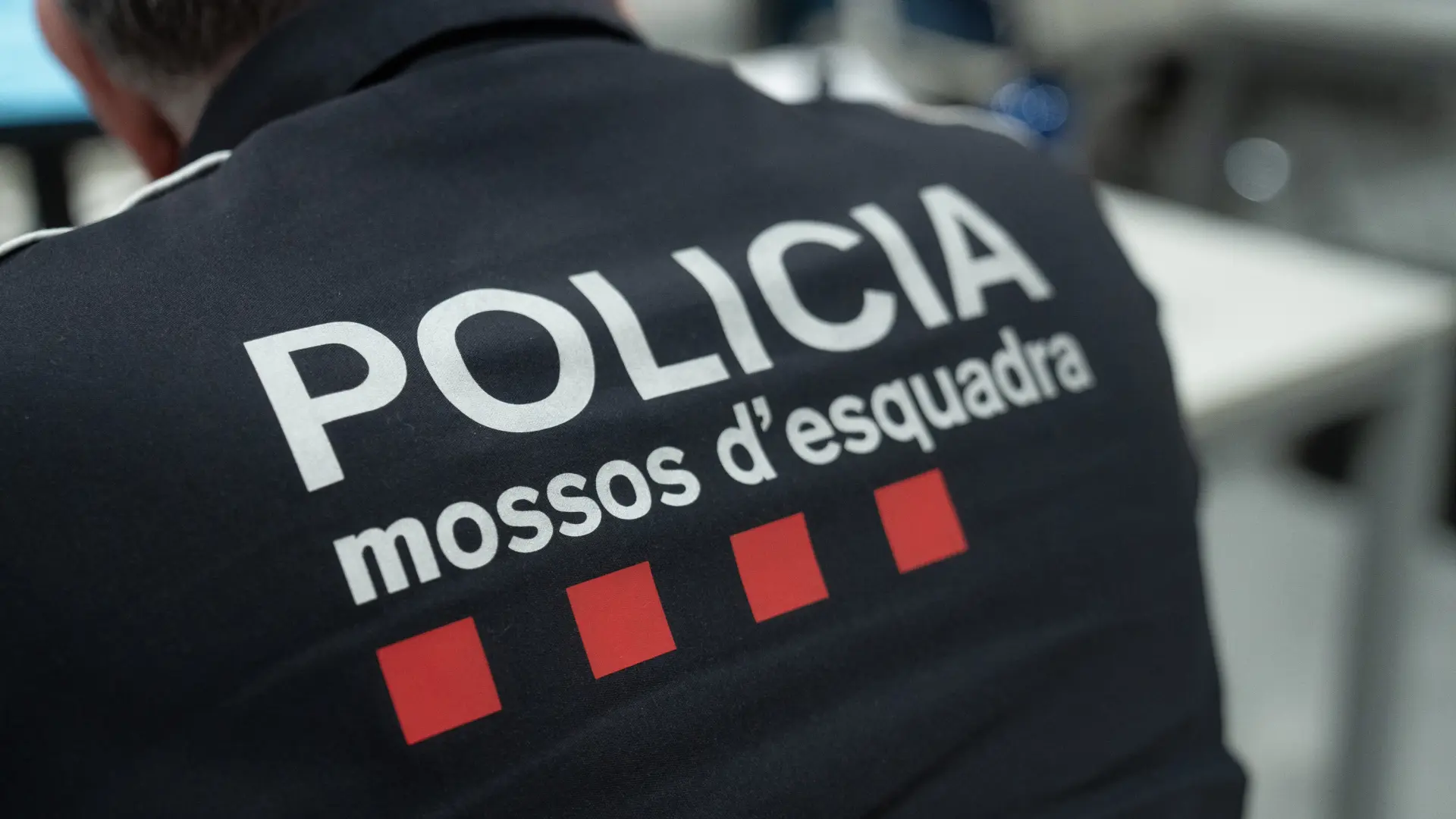 Un juez archiva la causa de un agente de los mossos que fue apartado del servicio por tráfico de cocaína