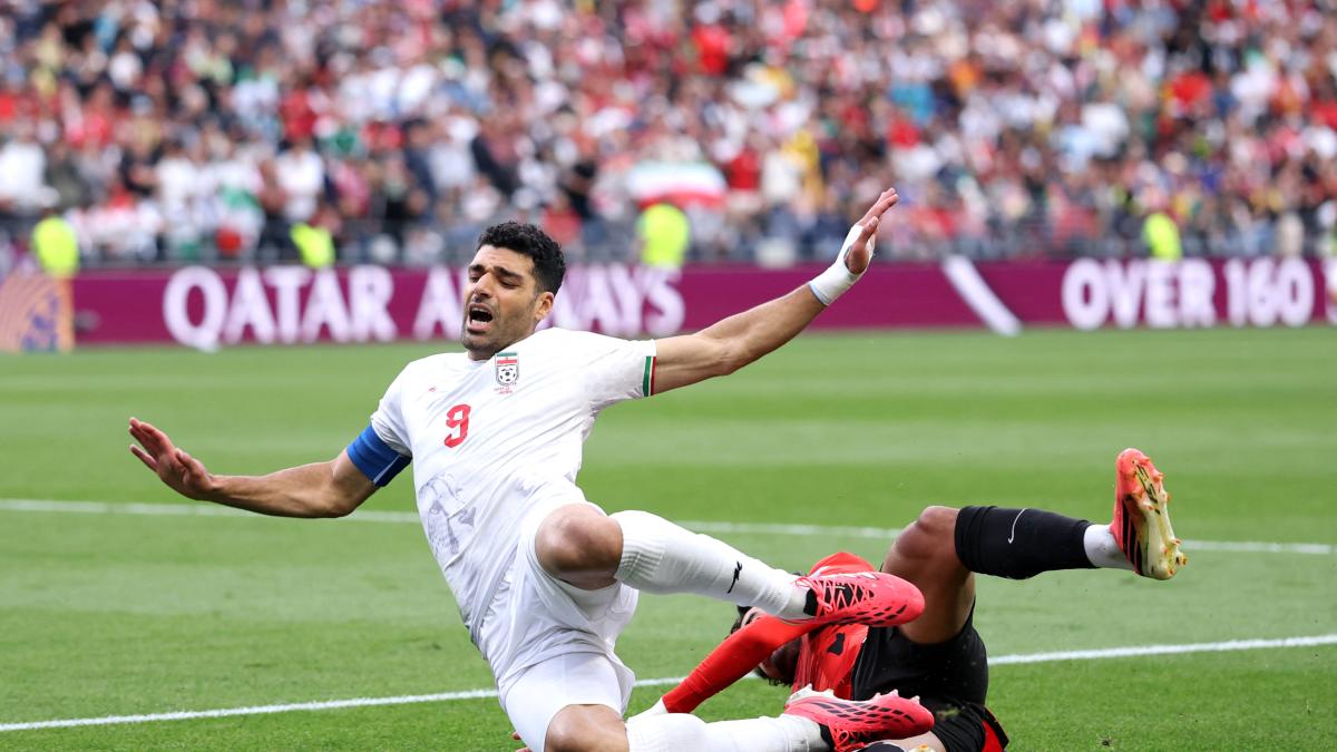 El capitán Mehdi Taremi estalla contra la FIFA y acusa un complot para eliminar a Irán