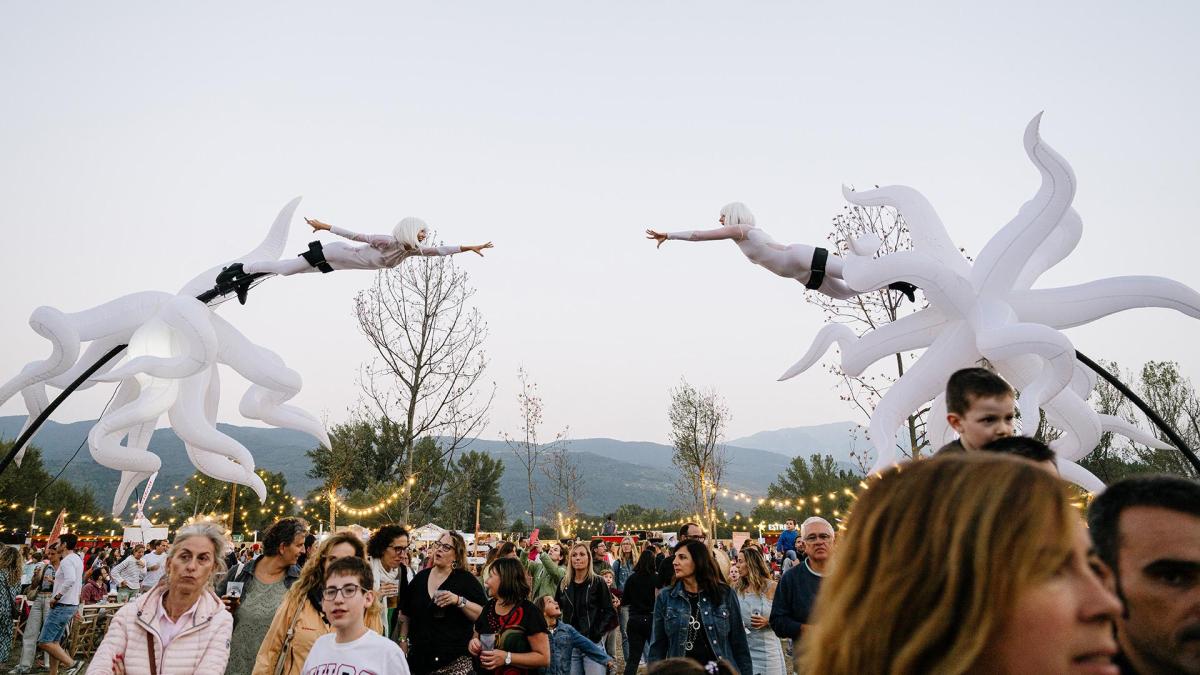 Más que música: los festivales apuestan por 'village', gastronomía y artes escénicas como cabezas de cartel