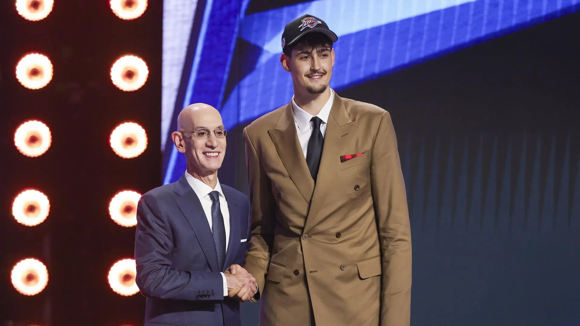 Un draft NBA con sabor español: Aday Mara jugará en Oklahoma y De Larrea en los Mavericks, vía Knicks