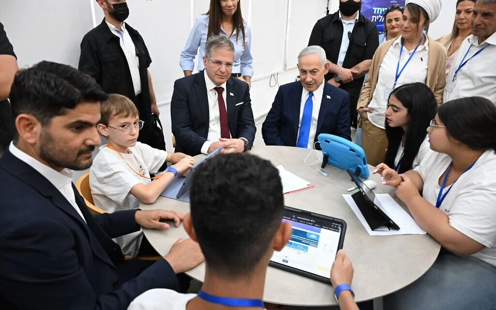 With massive teacher shortages, Israel plans on teaching English to middle schoolers through AI