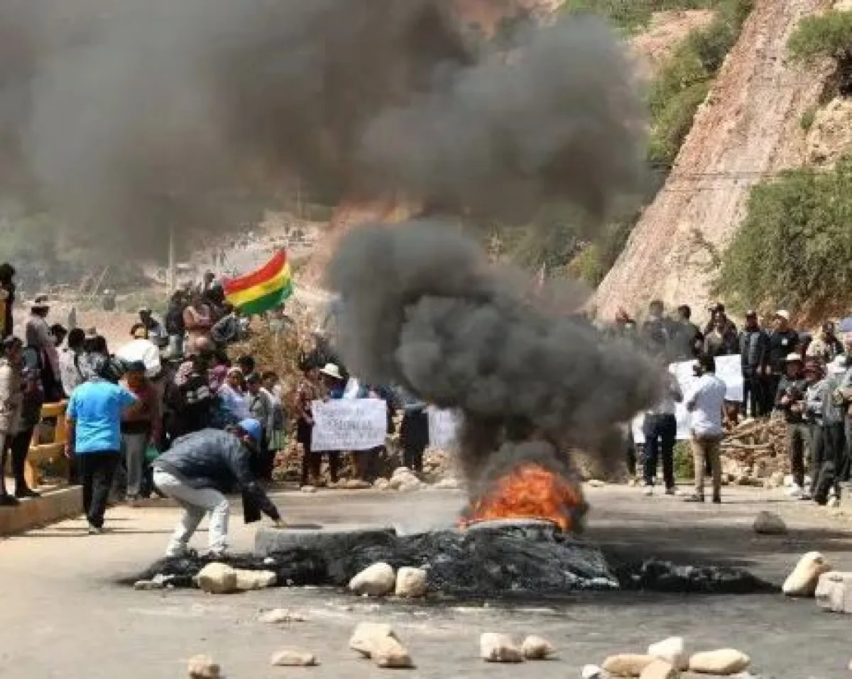 Bolivia: el Congreso autorizó al presidente Rodrigo Paz a sacar el ejército a la calle