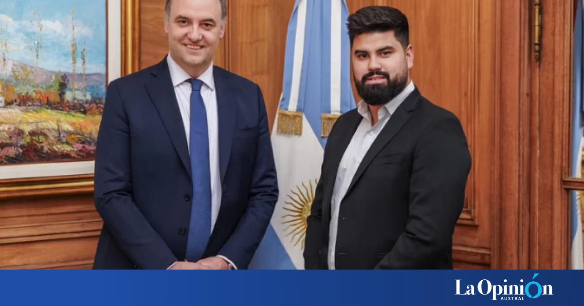 Adorni anunció a Fabián Fernández como nuevo Secretario de Comunicación y Prensa del Gobierno Nacional