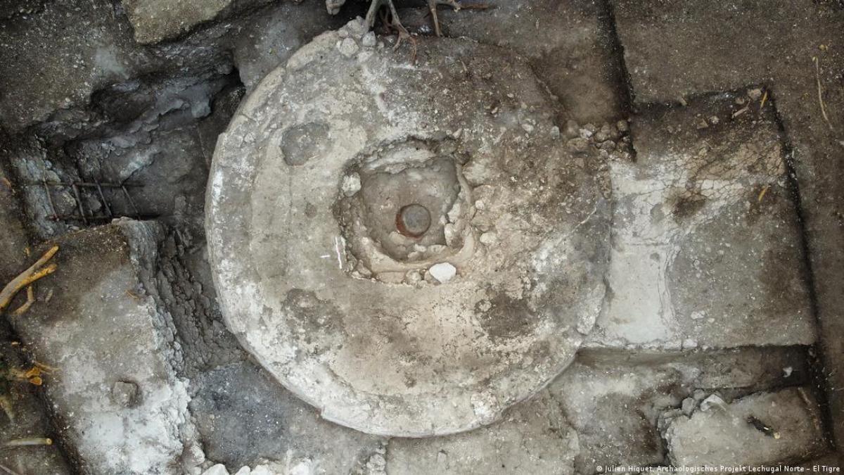 Hallan altar maya usado para posibles sacrificios humanos