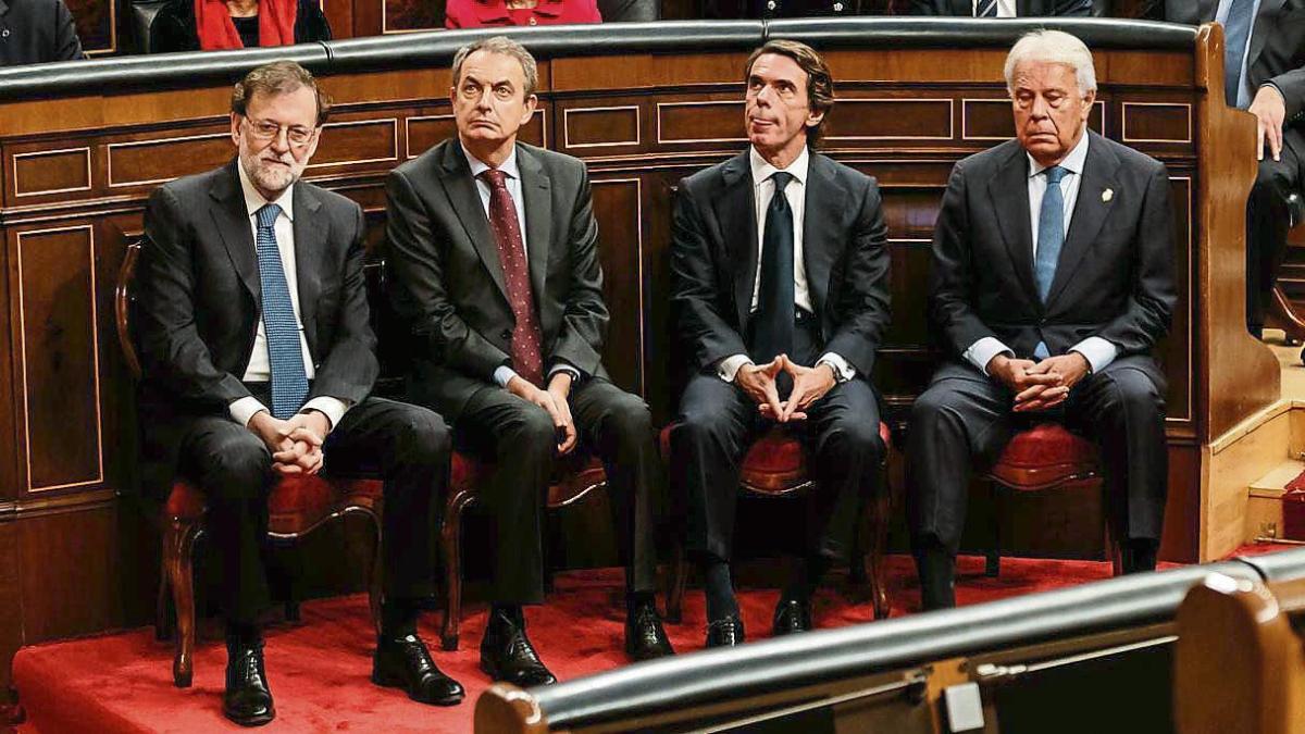 Sumar propone vetar durante diez años a los expresidentes para operar en el sector privado