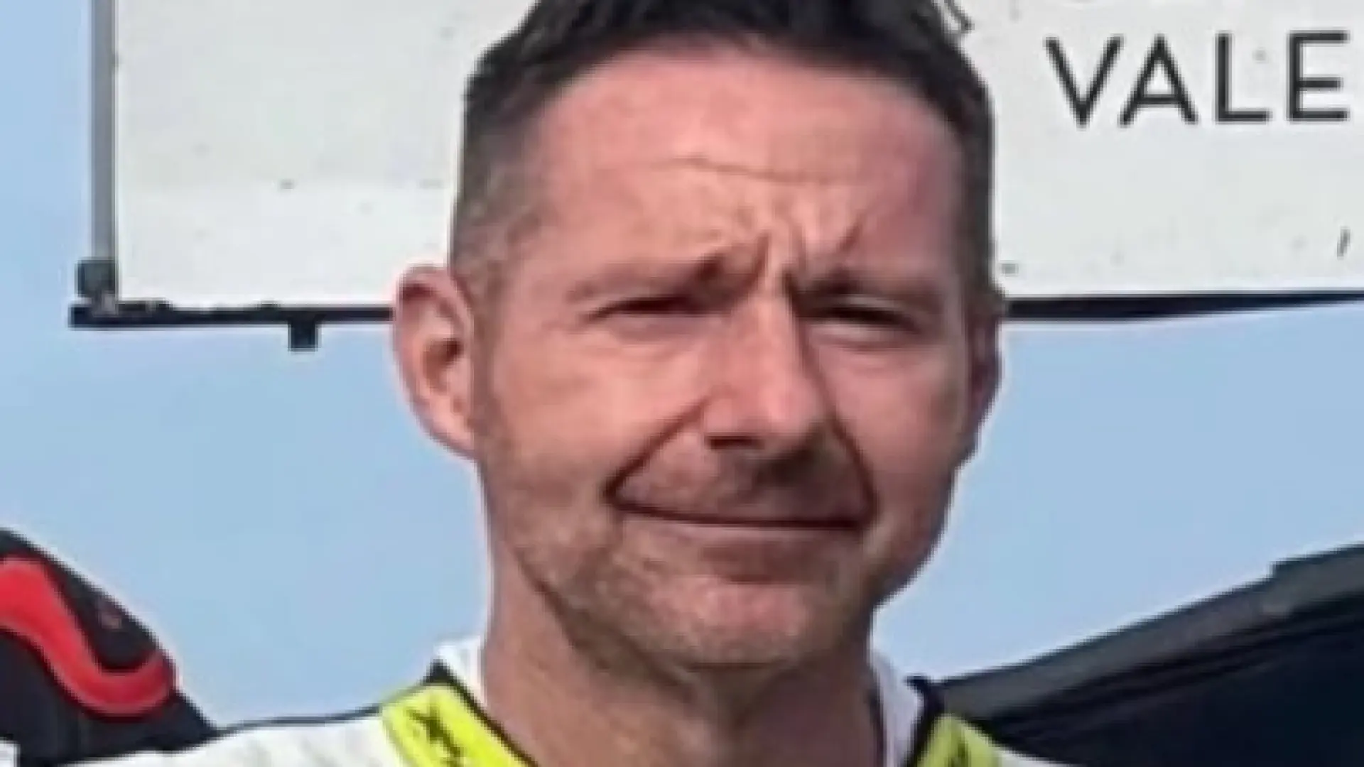 Muere un piloto de motos en una carrera en Lleida al chocar contra otro
