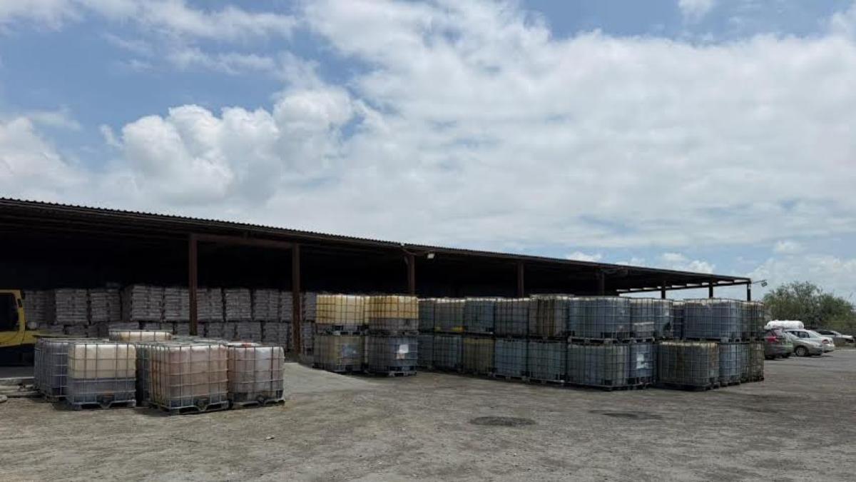 Desmantelan centro de acopio ilegal de hidrocarburo en Nuevo León