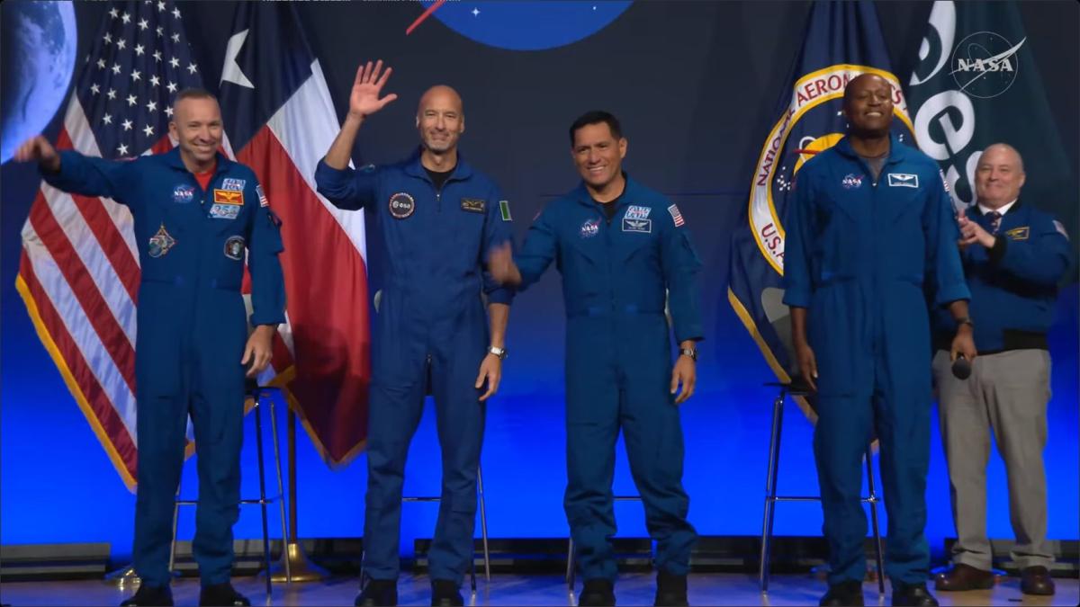 La NASA presenta la tripulación de Artemis III