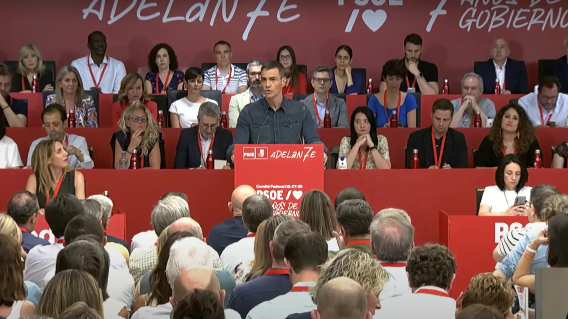 Los críticos del PSOE presionan al Comité Federal con una carta para exigir la salida de Sánchez y elecciones este año