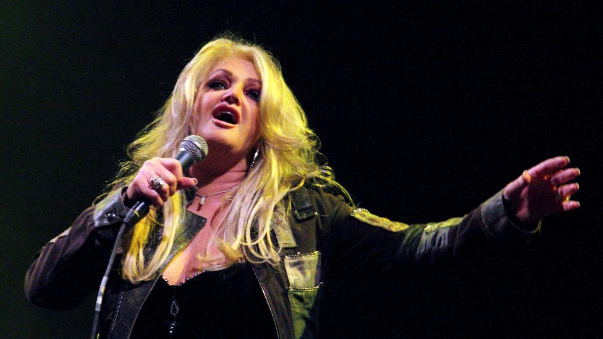 Bonnie Tyler despierta del coma; sigue grave