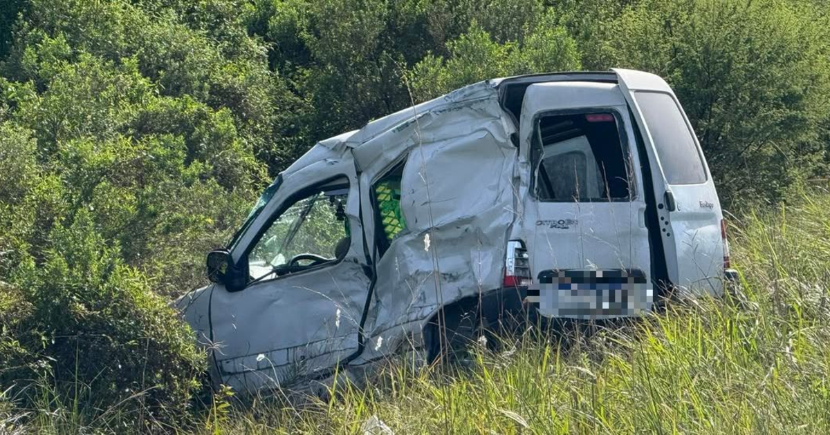 Tragedia en Corrientes: choque frontal en la Ruta 27 dejó dos muertos y un herido grave