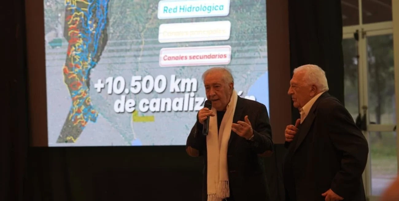 Licitan la limpieza de 260 kilómetros de canales troncales en el norte santafesino