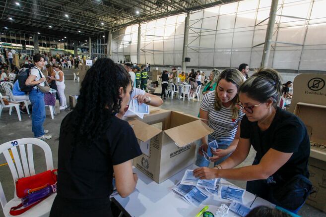 Los niveles de abstención y voto en blanco continúan bajando: más claves de las elecciones