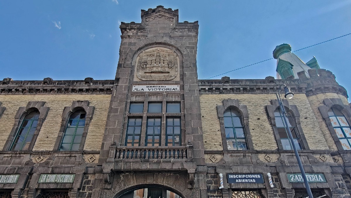 La Victoria: De mercado a plaza comercial de Puebla