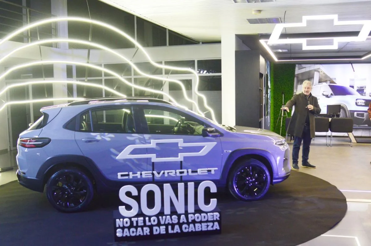 Chevrolet Sonic desembarcó en González Automóviles con tecnología inteligente y financiación especial