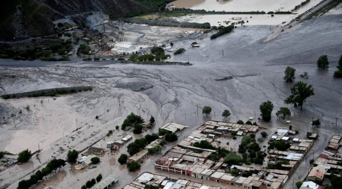 A un mes del alud, arrancan la tareas de reconstrucción en la localidad jujeña de Volcán