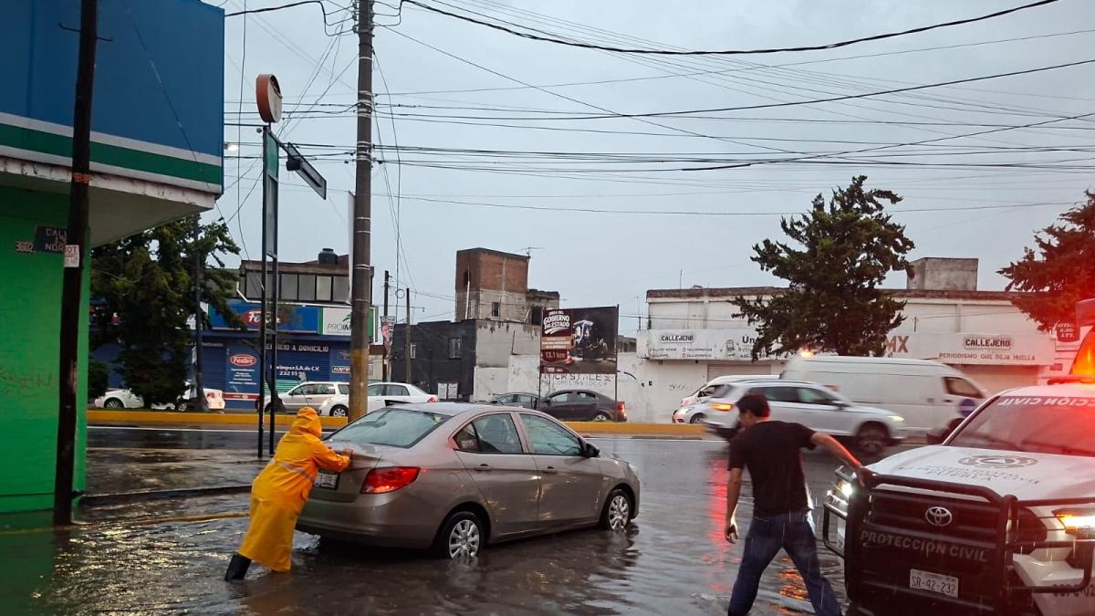 Lluvias en Puebla dejan 16 restaurantes inundados y pérdidas millonarias