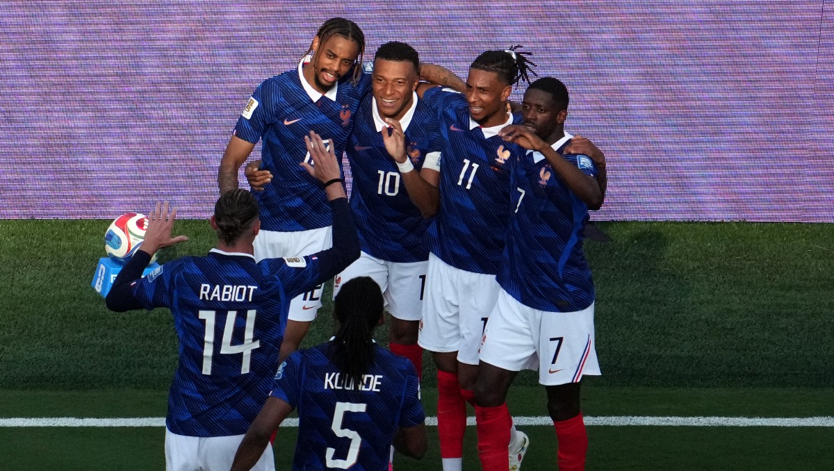 Francia derrota a Suecia y clasifica a Octavos de Final del Mundial
