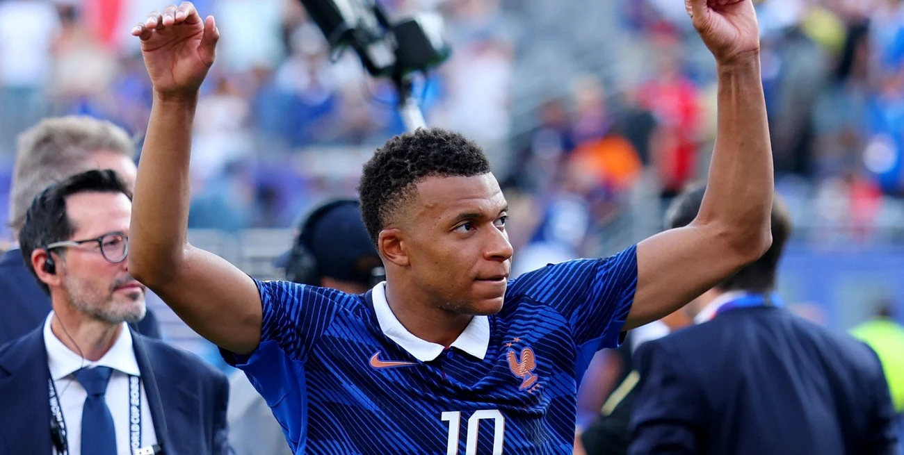 Francia mete miedo: goleó a Suecia y será rival de Paraguay en octavos de final