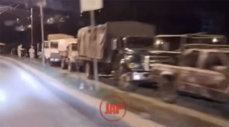 Fuerzas combinadas realizan operativo de desbloqueo de la carretera a Río Abajo