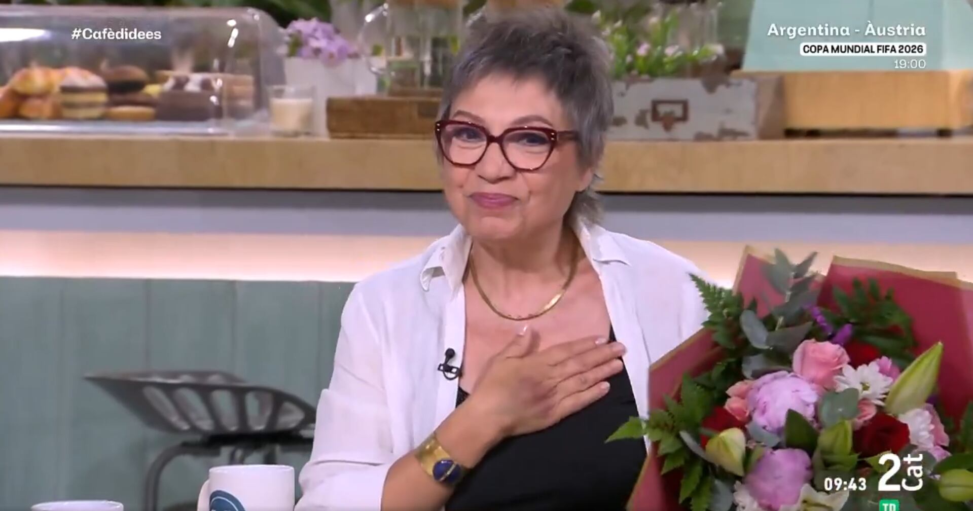 La periodista Anna Bosch anuncia su jubilación y se despide emocionada de TVE: "Me han dejado sin habla"
