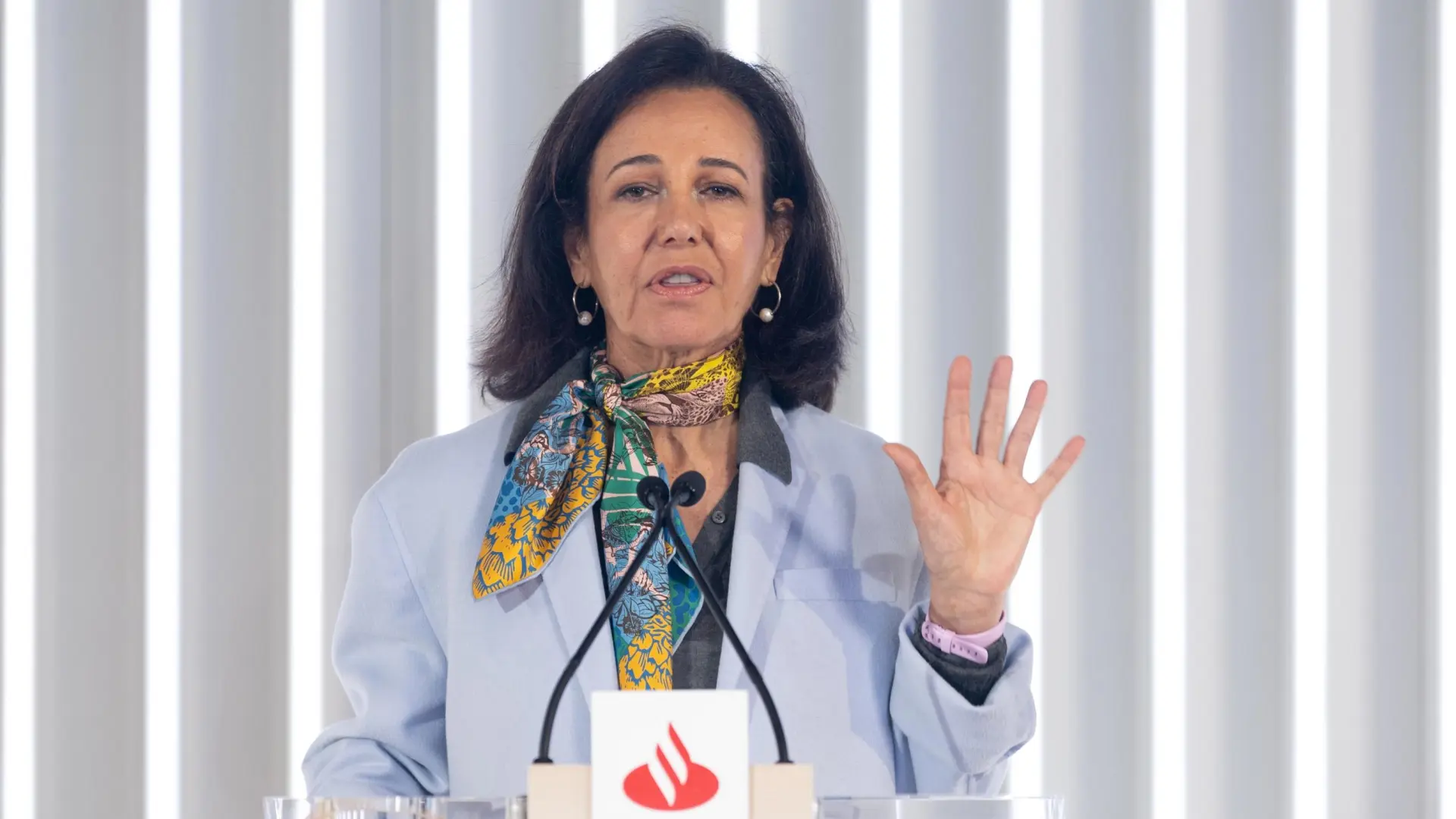 Banco Santander recibe la primera autorización para la compra de Webster Bank en Estados Unidos