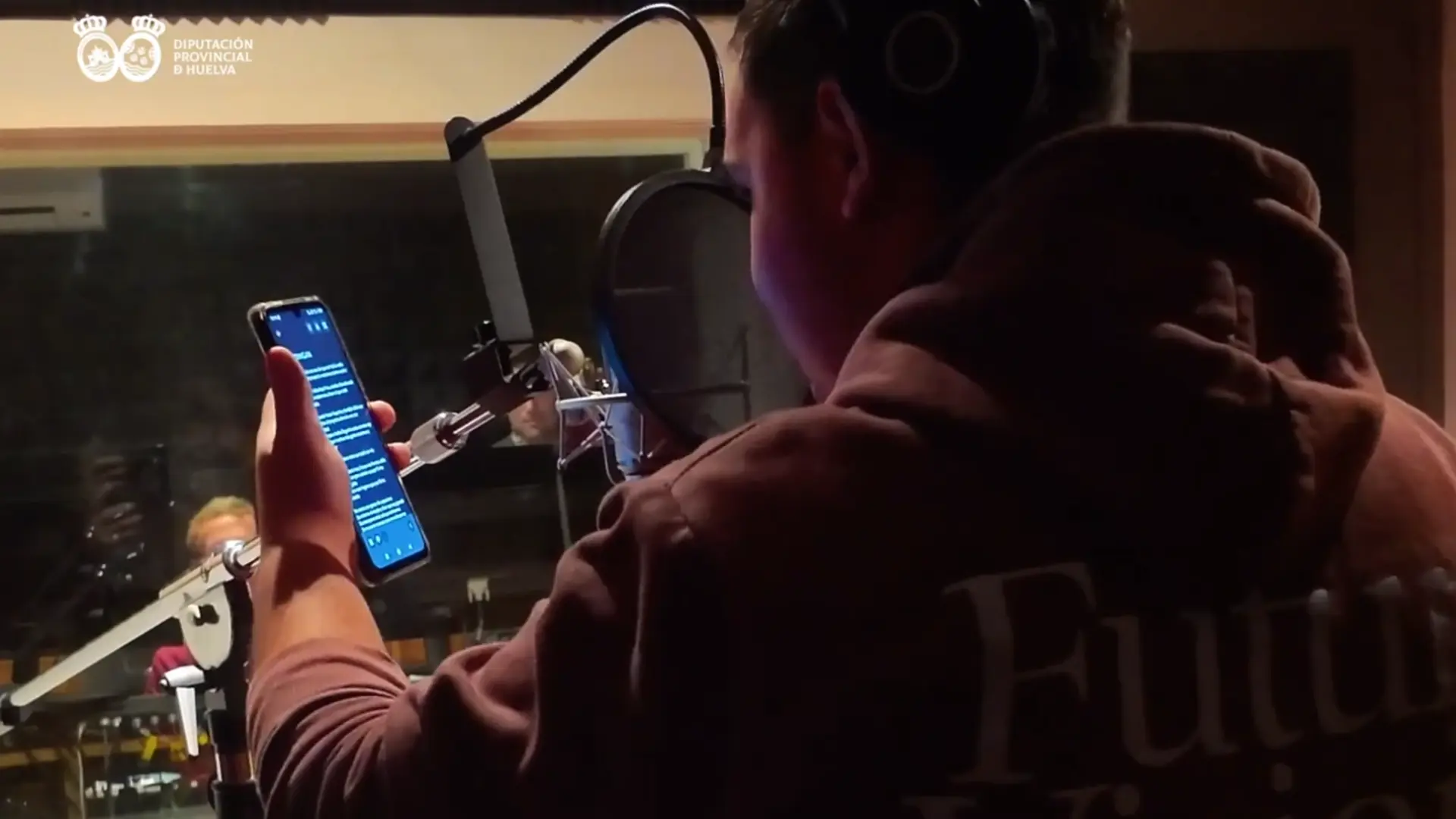 El rap 'Gracias por esta oportunidad' se vuelve viral tras los Premios Tántagan en Huelva: "Salió espontáneo"