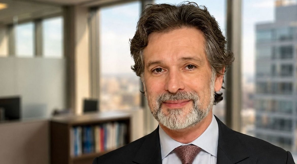 "Las jubilaciones hoy deberían subir el doble para recuperarse"