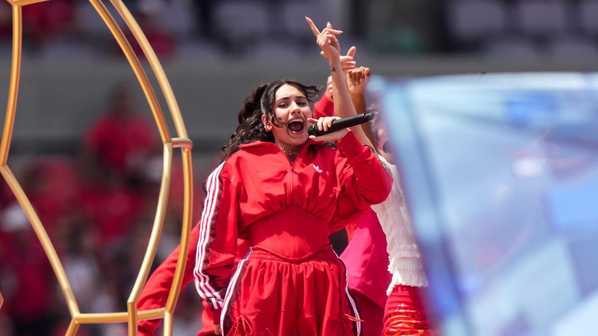 Alessia Cara: la cantante detrás del show inspirado en la fauna canadiense que sorprendió al Mundial