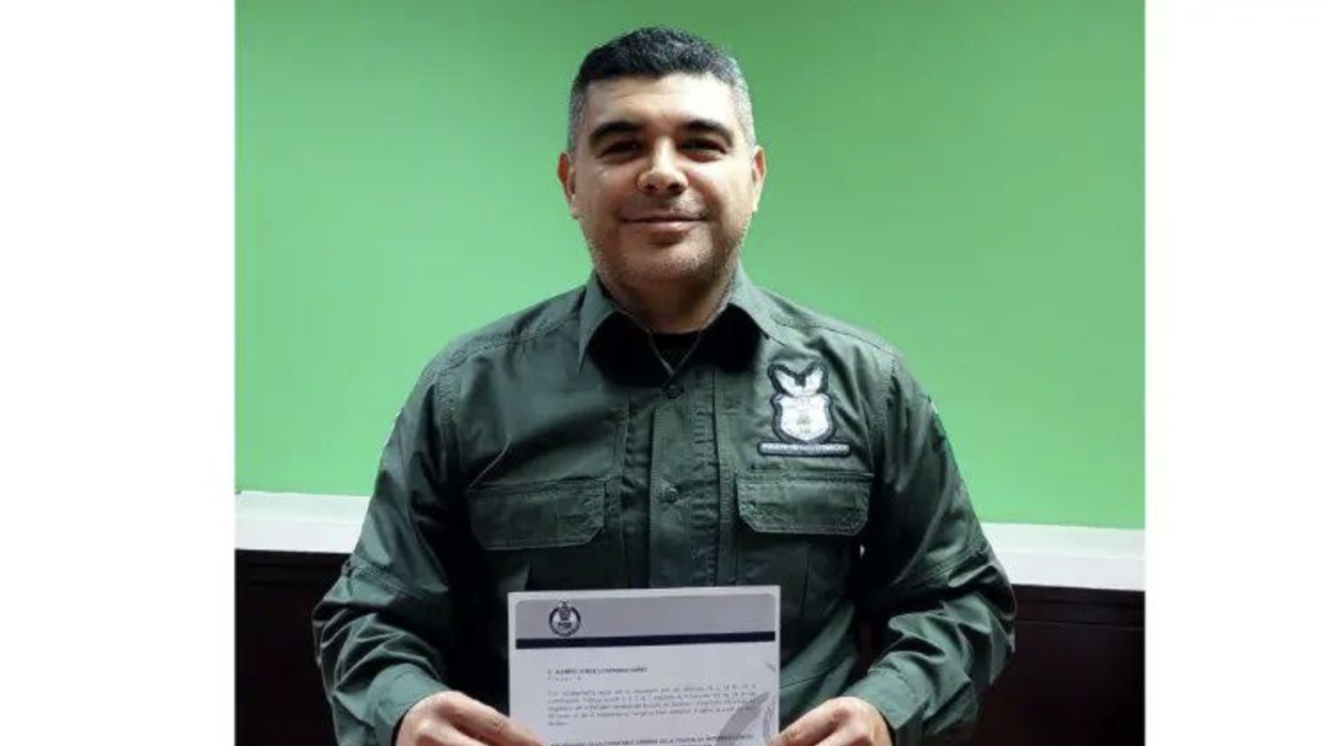 Buscan pensión de 67 mil pesos para exjefe policial de Sinaloa acusado por EU