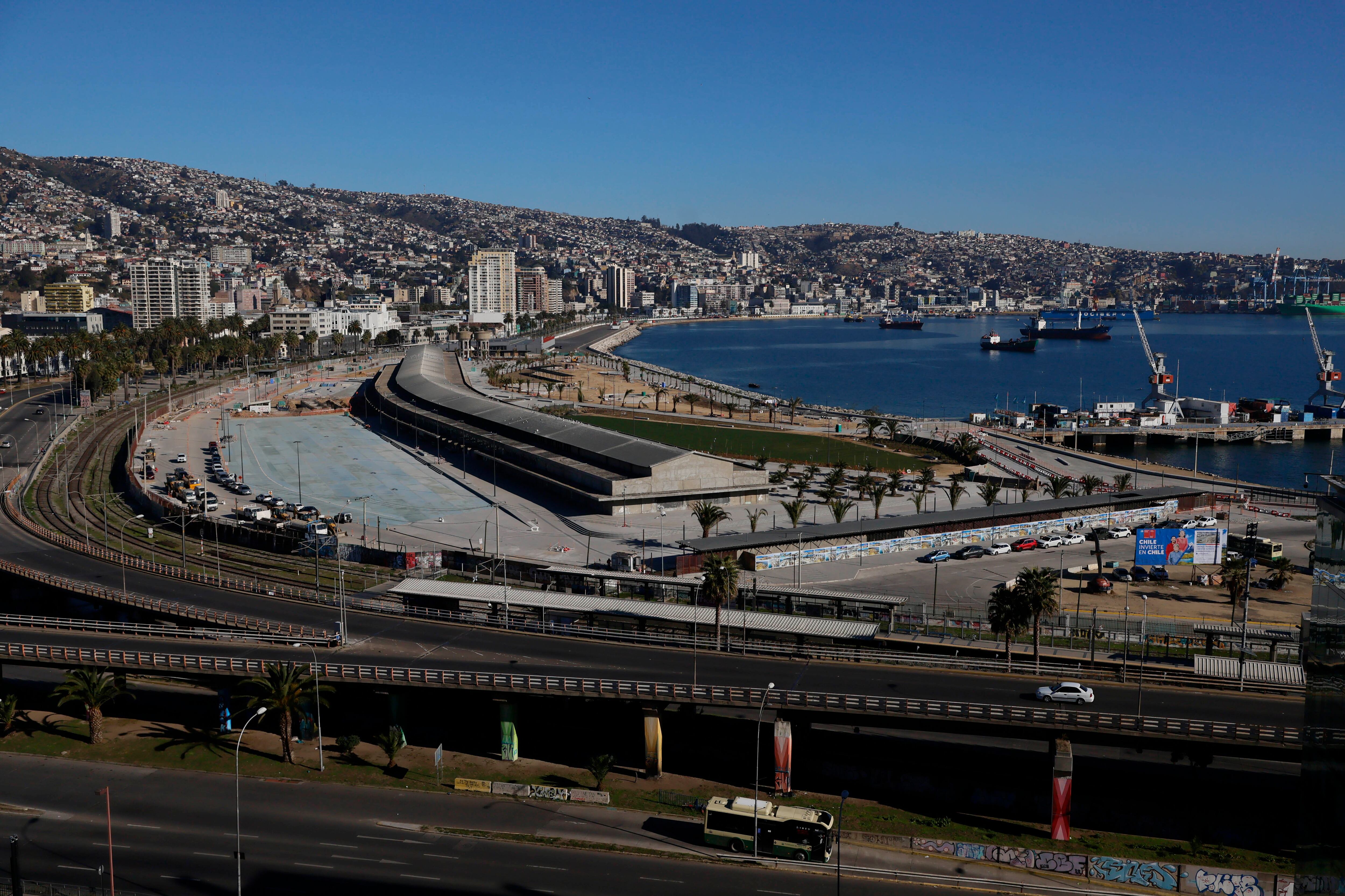 Minvu destaca avance de Parque Barón alcanza más de 85% y proyecta apertura para fines de año en Valparaíso