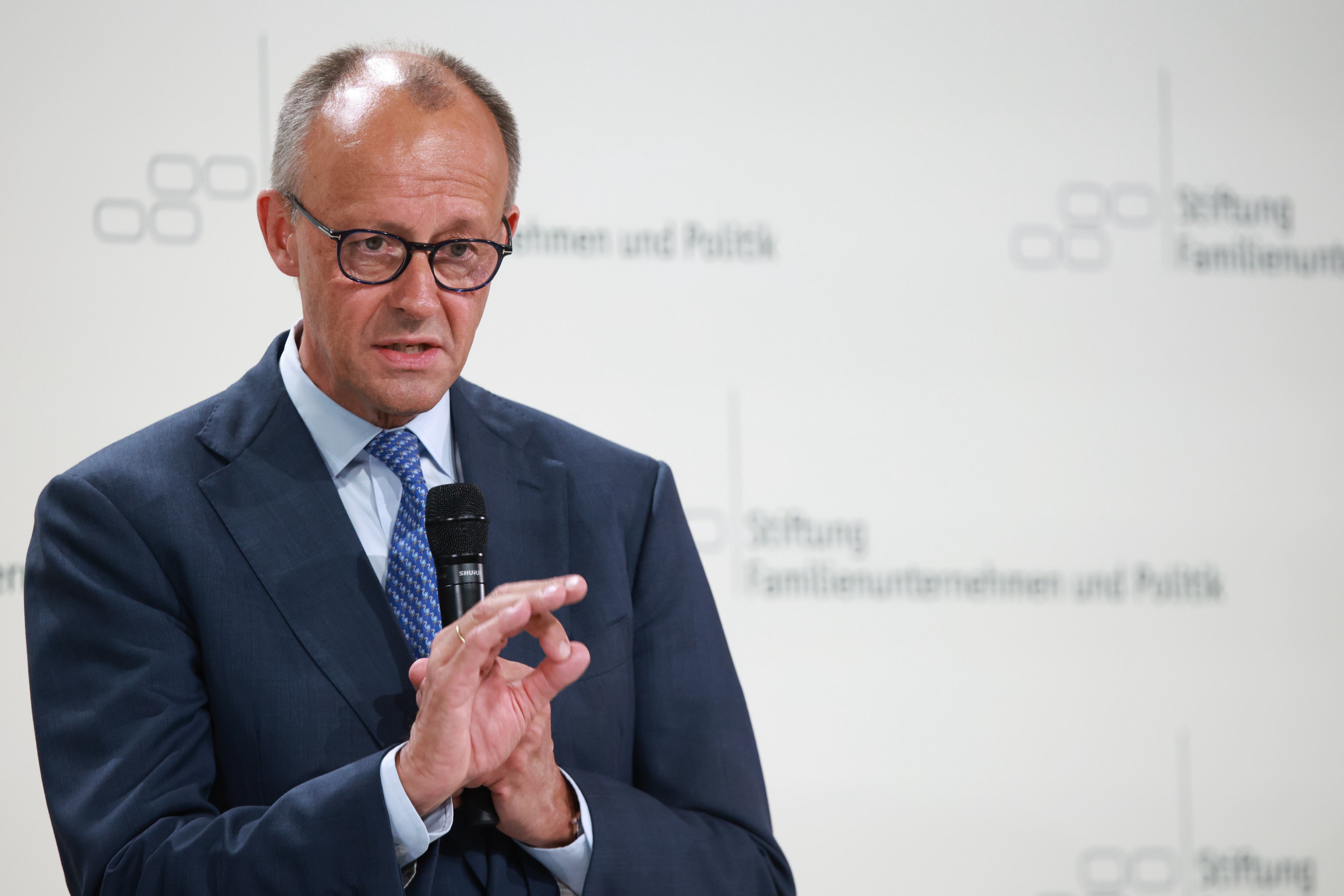 La alianza militar de Alemania para lanzar el nuevo caza europeo prevé una "estrecha cooperación" con la industria española