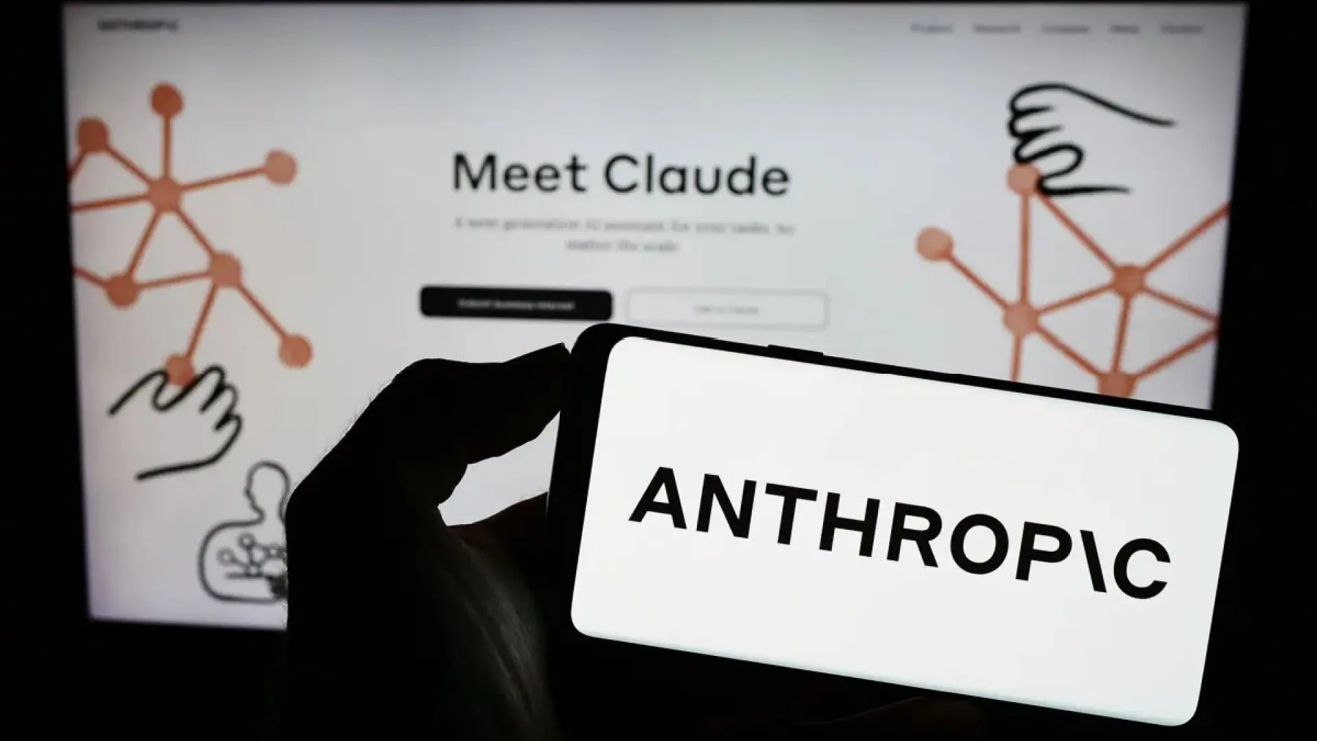 Hackean la nueva IA de Anthropic, inspirada en Mythos, en menos de 48 horas: Claude Fable 5 es víctima del 'jailbreaking'