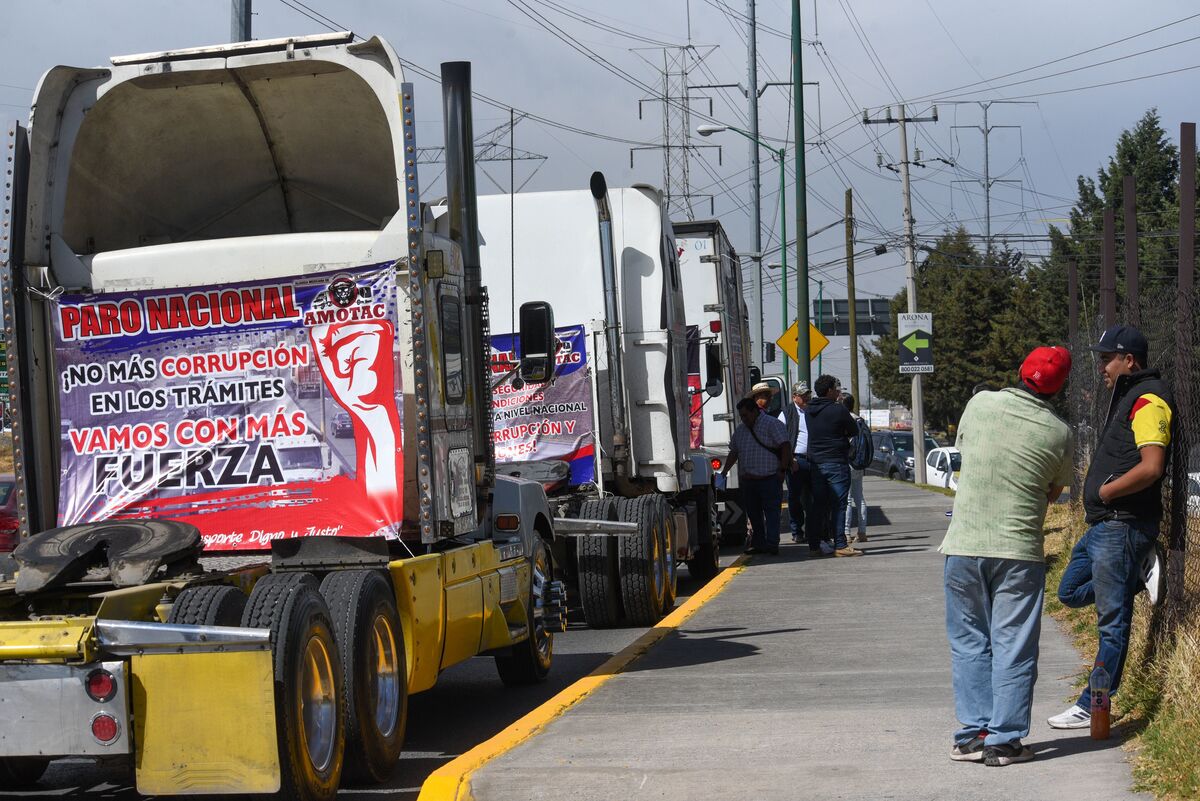 SSPC y Segob firman acuerdo con Amotac: no bloquearán carreteras