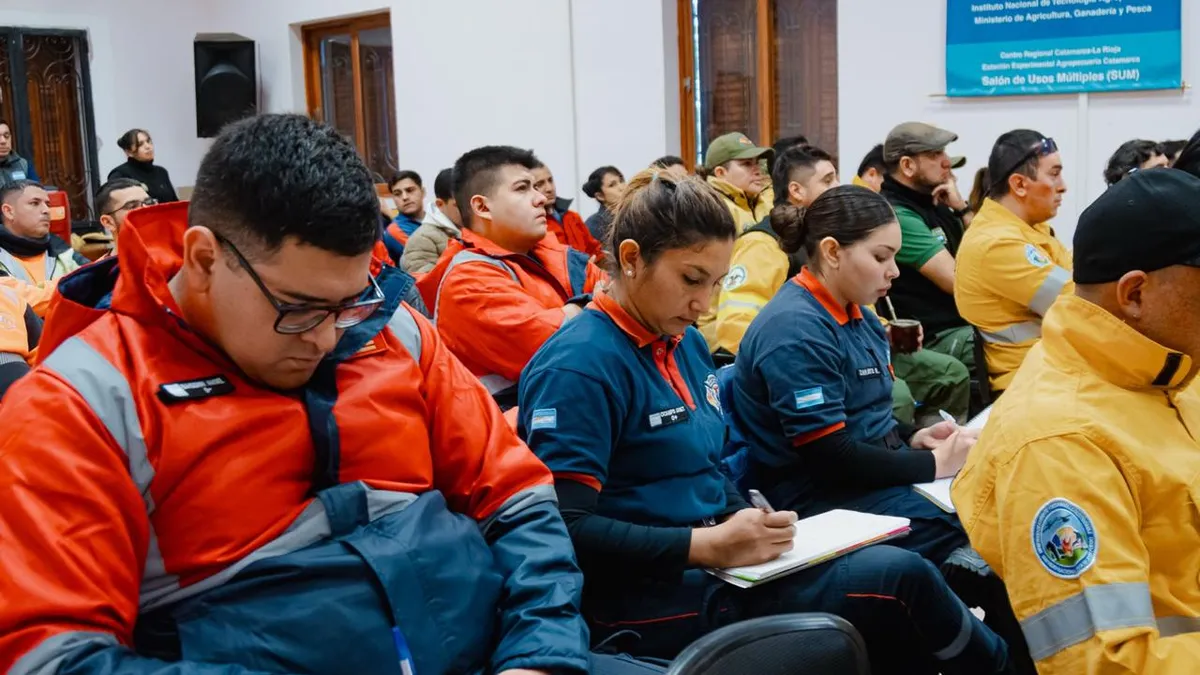 Capacitaron a bomberos y brigadistas de la provincia en riesgo eléctrico