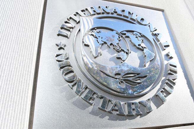 ¿Cuánto ha subido el petróleo desde la guerra en Irán? El FMI advierte que ya hay inflación