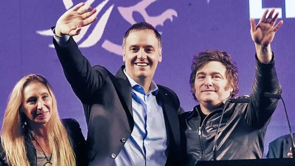 ¿Por qué Javier Milei retiene a Manuel Adorni?