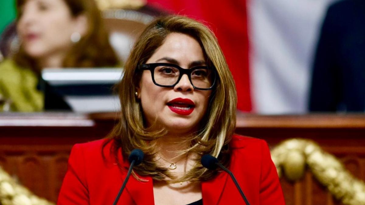 PAN acusa a Morena de "sepultar en comisiones la Ley Antichapulín"