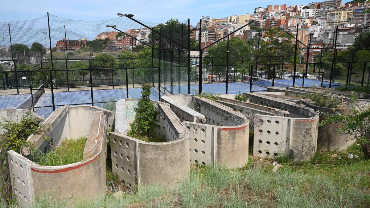 La obra olímpica de Miralles cumple casi 20 años de olvido en un solar municipal de Vall d'Hebron