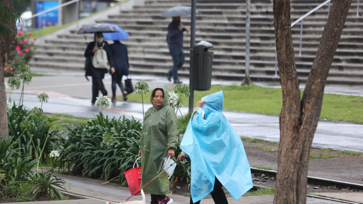 Tormenta colapsa Reforma y Periférico tras inauguración del Mundial 2026