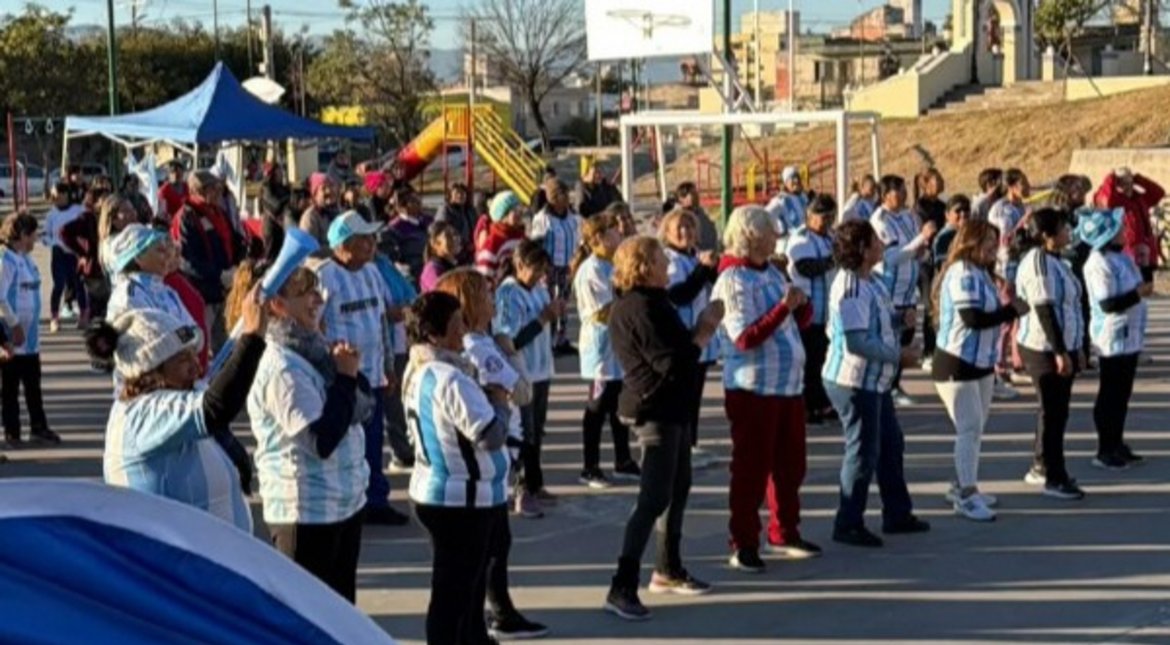 Gran convocatoria en de la Caminata Saludable