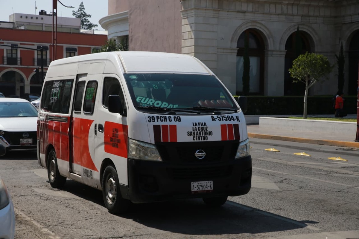 Advierten sanciones para transporte público sin seguro en Hidalgo