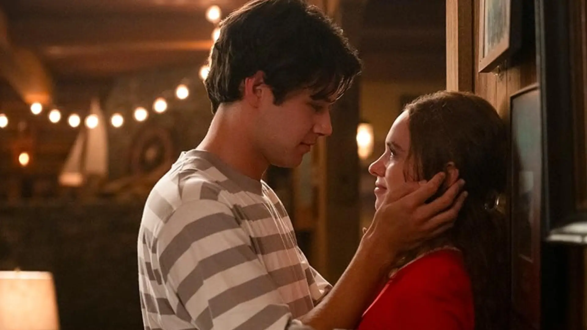 Prime Video estrena nuevo fenómeno romántico: la adaptación que te hará pasar página de 'Off Campus'