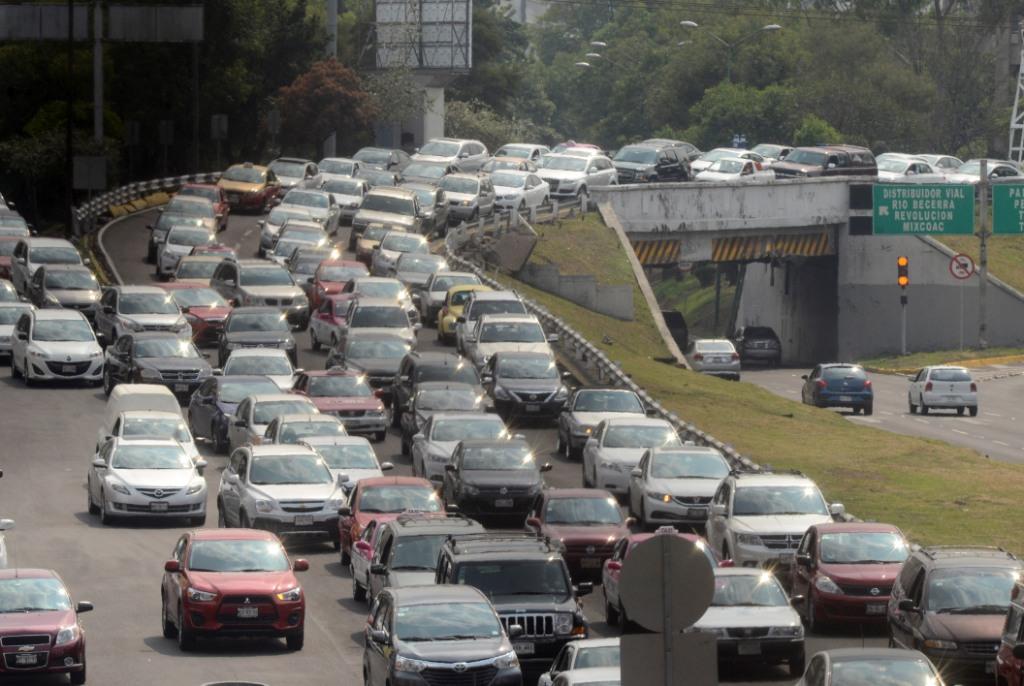 Hoy No Circula 5 de junio CdMx y Edomex: cuáles coches descansan