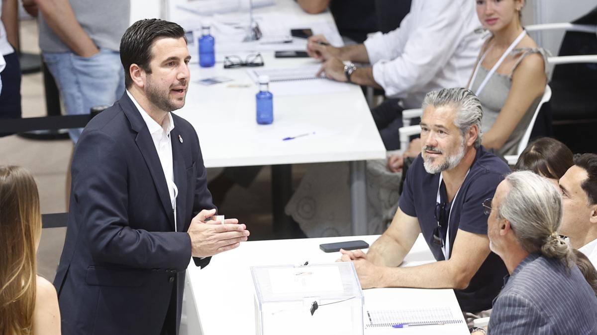 Riquelme asume la derrota pero avisa a Florentino: "El Real Madrid no se vende"