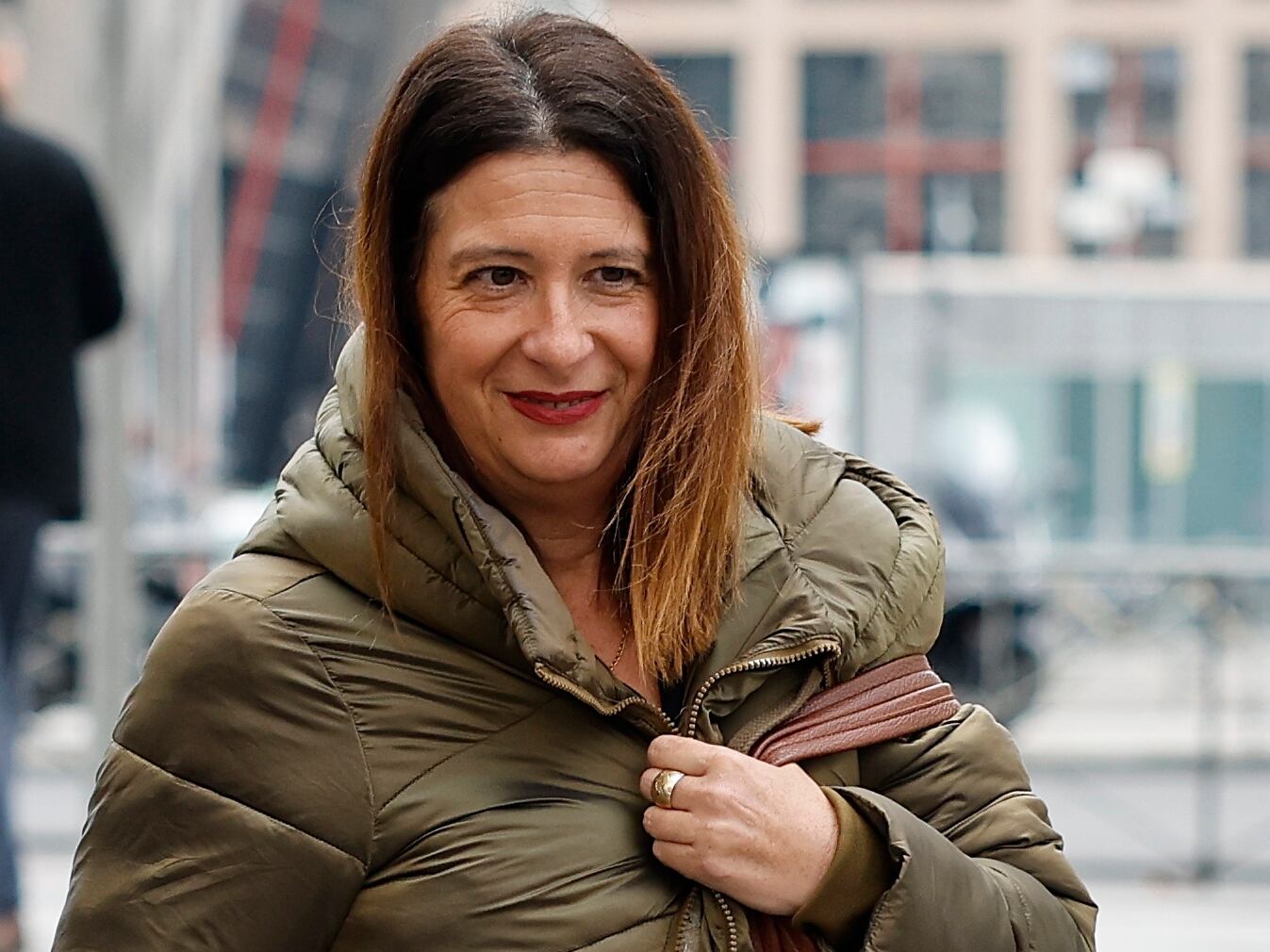 El PSOE eleva ahora de 15.000 a 45.000 euros el importe que pagó a Leire Díez por labores de comunicación